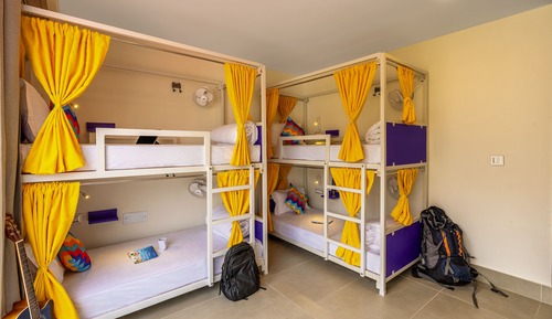 Bed in 6 Bed Mixed A/C Dormitory Room with Ensuite Bathroom