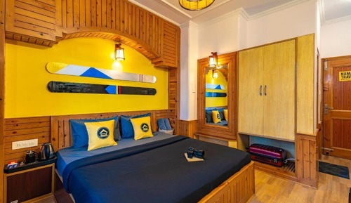 Deluxe Double Room with Balcony