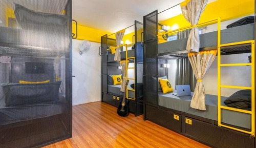 Bed in 8 Bed Mixed Dormitory