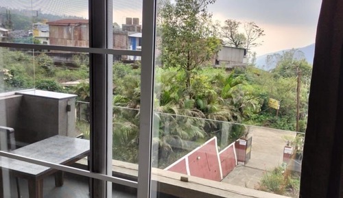 Deluxe Room, Balcony