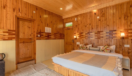 Deluxe Double Room with Balcony