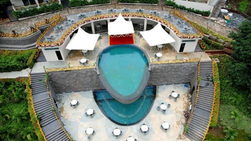Double Room with Pool View