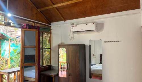Deluxe Double or Twin Room with Garden View