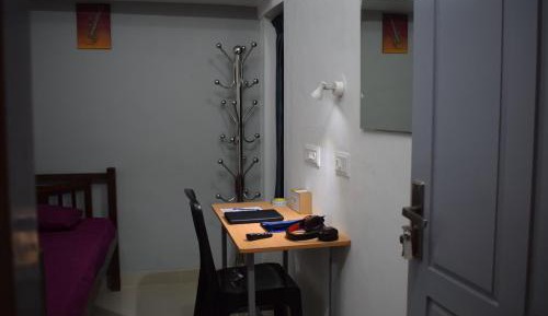 Single Room with Shared Bathroom