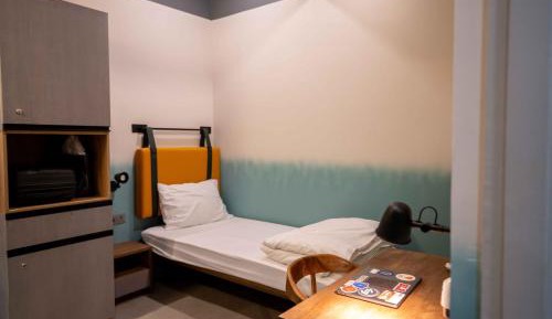 Deluxe Single Room