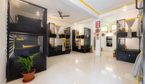 Bed in 10-Bed Mixed Dormitory Room