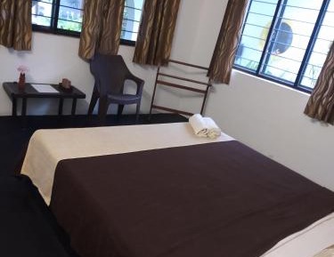King Room with Pool View