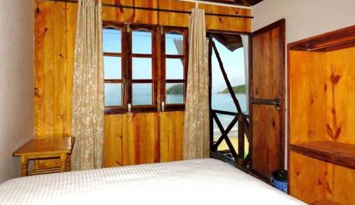 Deluxe Double Room with Balcony and Sea View