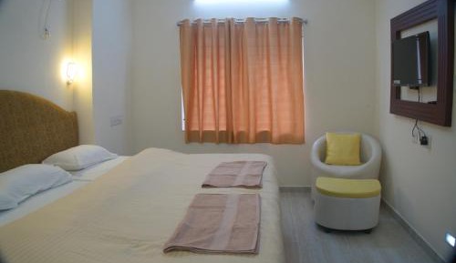 Triple Bed Non AC Room 