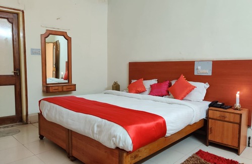 Bilaspur Hotel | Hotel Raja