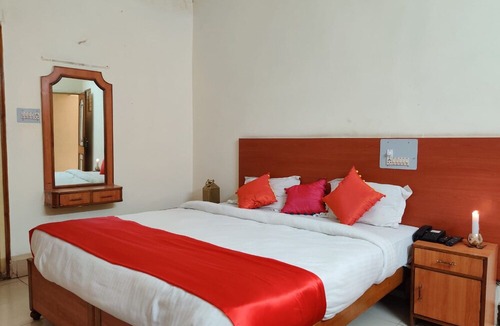 Bilaspur Hotel | Hotel Raja