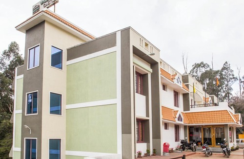 Kodaikanal Hotel | Hotel Aarem Valley Castle