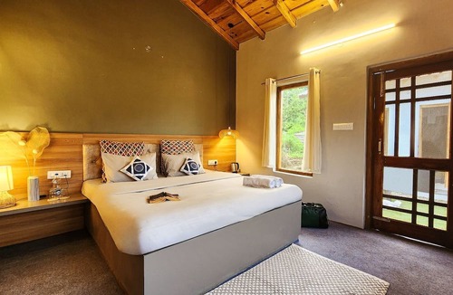 Kasiyalekh Bed & Breakfast | LiveAway Mukteshwar by PACK