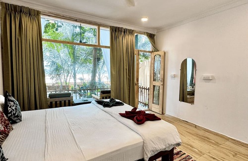 Agonda House | Secret Garden - Premium Hut #5