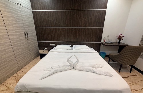 Parthasarathy Puram Apartment | N4B premium stay
