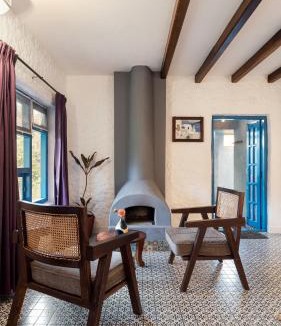 Kakabe House | Aphrodite Homestays Coorg