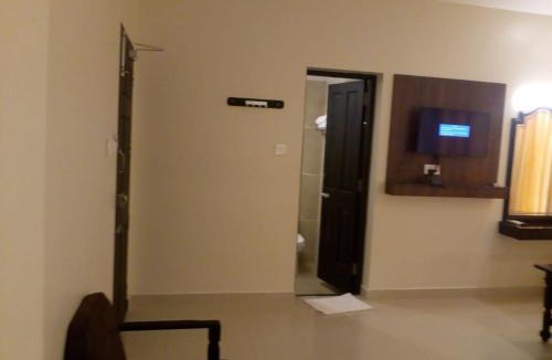Kanyakumari Hotel | New Hotel Sri Devi